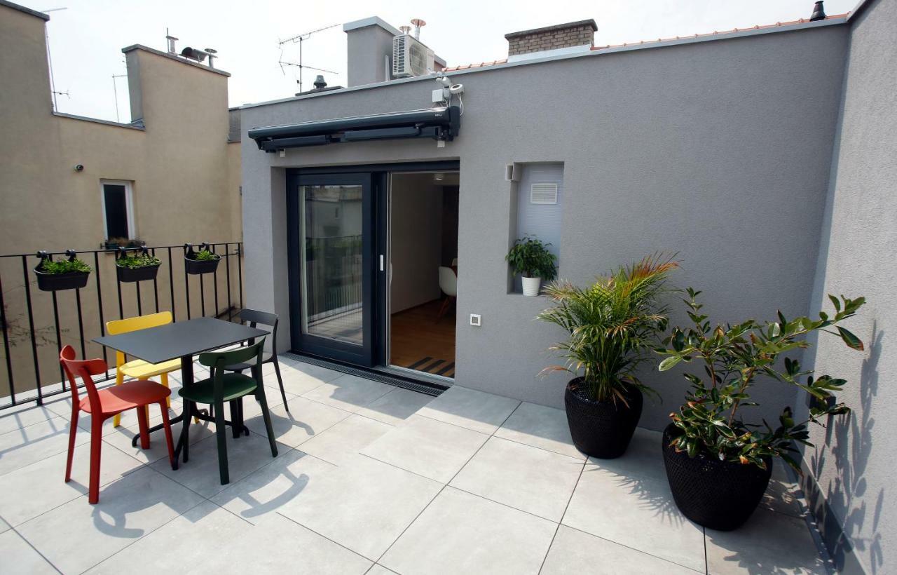 Olaf Apartment