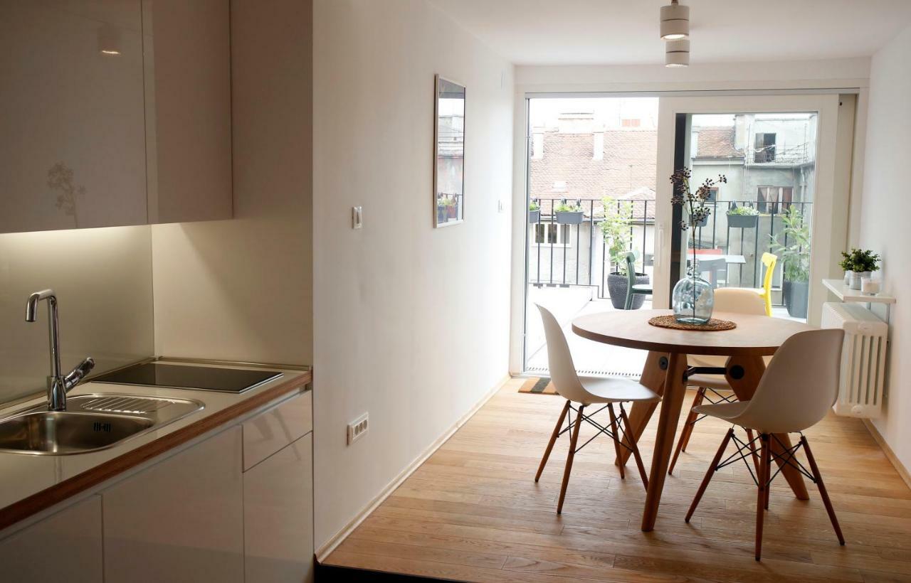 Olaf Apartment *